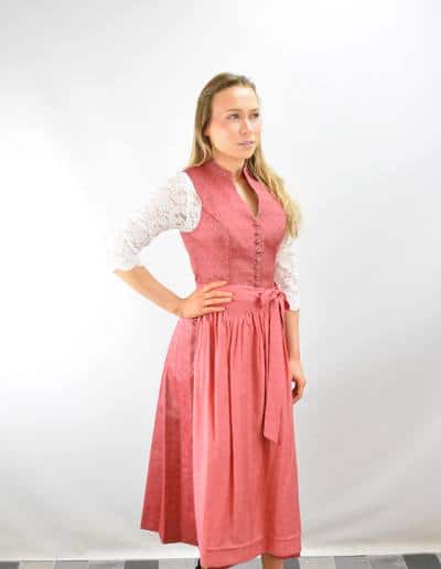 rotes Baumwolldirndl