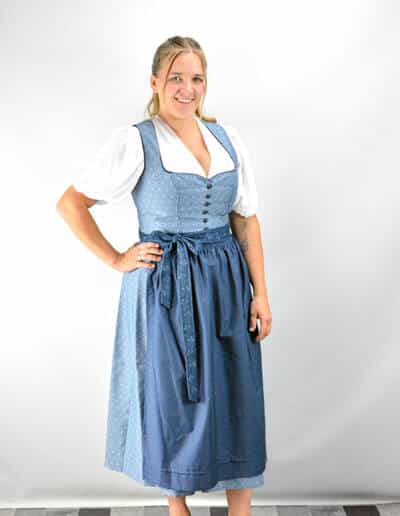 blaues Jägerdirndl