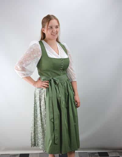 grünes Leinenbaumwolldirndl