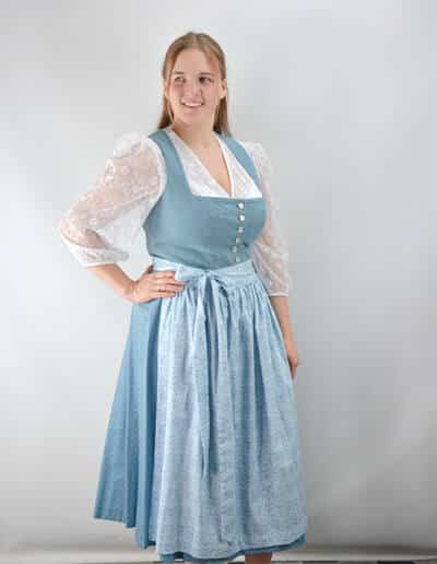 türkises Leinendirndl
